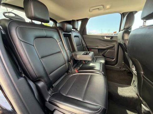 Used 2024 Ford Escape Platinum AWD/4WD image 15