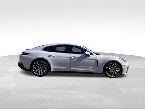 Used 2025 Porsche Panamera w/ Premium Package RWD image 6
