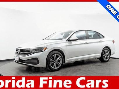 Used 2023 Volkswagen Jetta SE