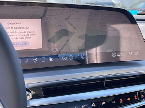 New 2026 Cadillac Lyriq Sport image 26