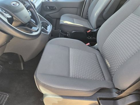 Used 2023 Ford Transit 350 XLT image 18