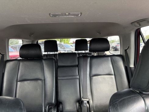 Used 2011 Toyota 4Runner SR5 AWD/4WD image 17