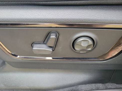 New 2026 RAM 1500 Limited image 18