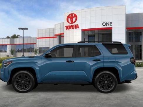 New 2026 Toyota 4Runner Platinum AWD/4WD image 7