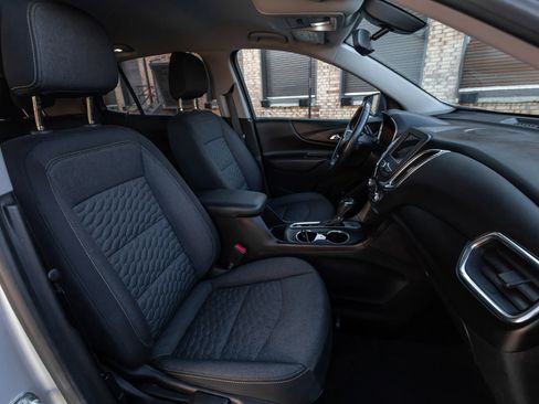 Used 2019 Chevrolet Equinox LT image 27