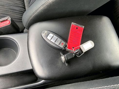 Used 2019 Nissan Sentra SV image 31