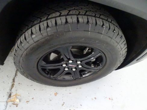 Certified 2023 GMC Acadia AT4 w/ LPO, Floor Liner Package image 29