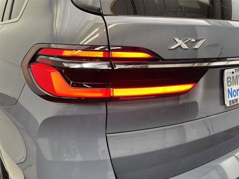 New 2026 BMW X7 xDrive40i image 19