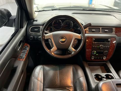 Used 2012 Chevrolet Tahoe LT image 11