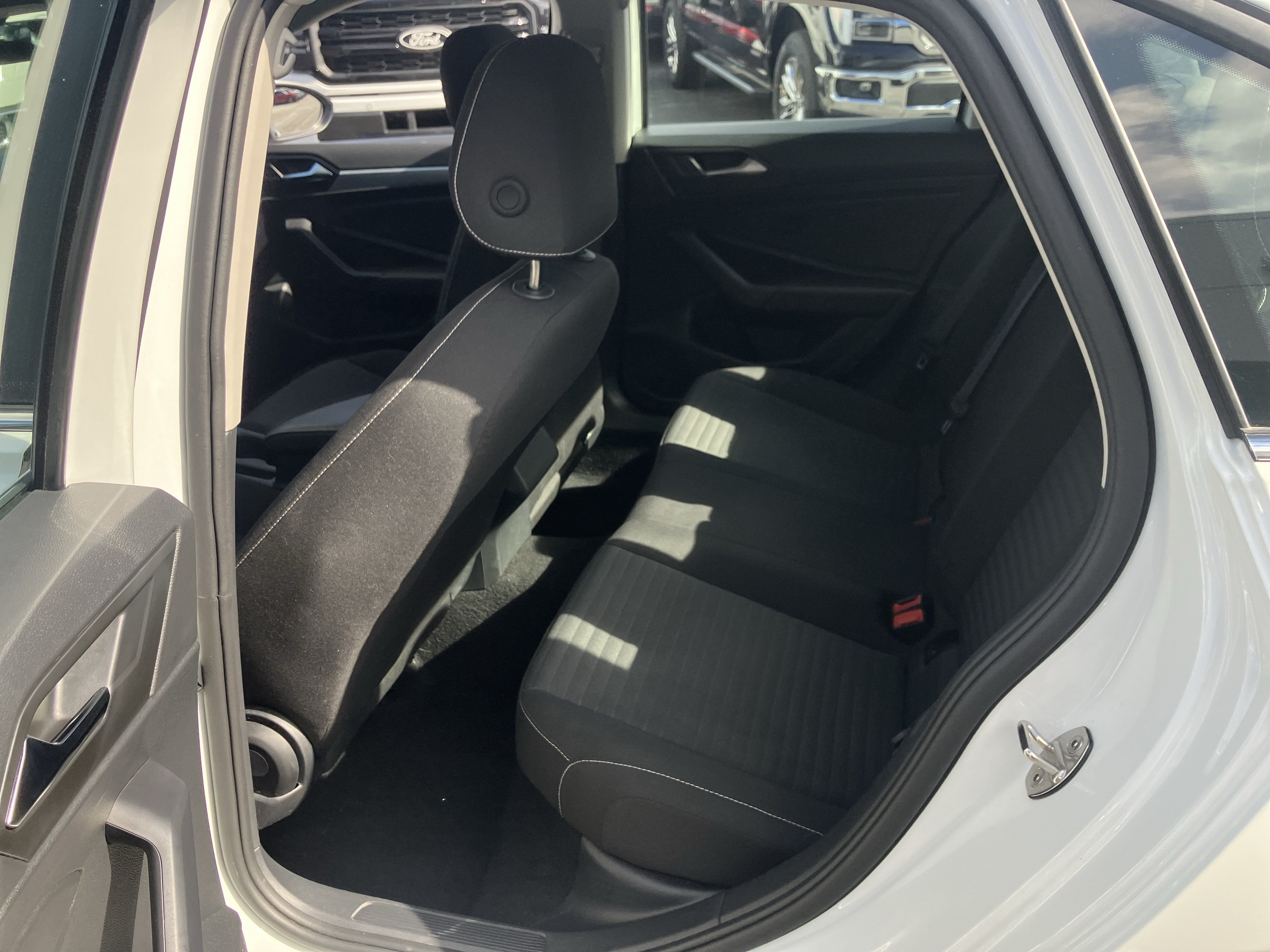 Used 2025 Volkswagen Jetta S FWD image 15