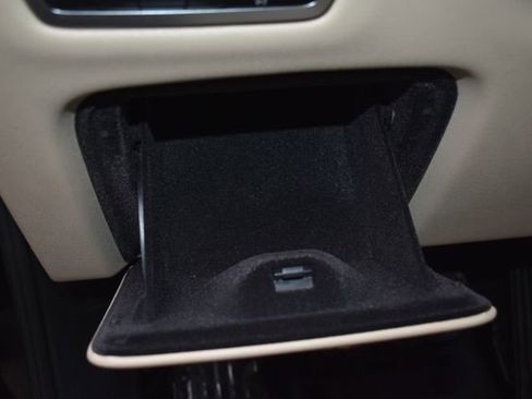 Used 2020 BMW X5 sDrive40i w/ Executive Package image 18