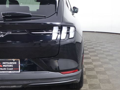 Used 2025 Ford Mustang Mach-E Premium RWD image 19