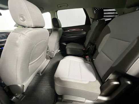 Used 2019 Buick Enclave Preferred w/ LPO, Luxury Package image 28