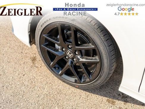 Used 2025 Honda Civic Sport image 12