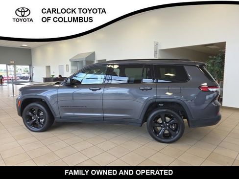 Used 2023 Jeep Grand Cherokee L Laredo AWD/4WD image 9
