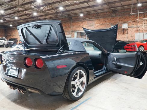 Used 2008 Chevrolet Corvette Convertible w/ Preferred Equipment Group RWD image 29
