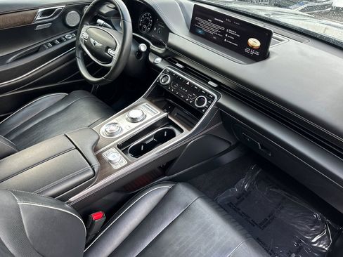 Used 2023 Genesis GV80 3.5T Advanced + w/ Cargo Package image 17