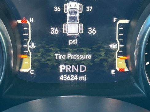 Used 2021 Jeep Gladiator Overland w/ Popular Equipment Package image 4