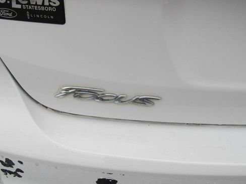 Used 2015 Ford Focus S image 11