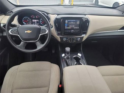 Certified 2023 Chevrolet Traverse LS image 17