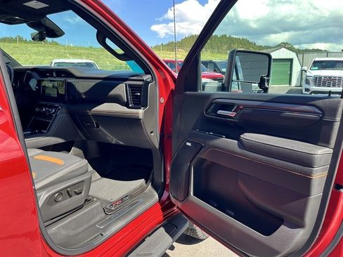 Used 2026 GMC Sierra 3500 AT4 w/ AT4 Premium Plus Package AWD/4WD image 27