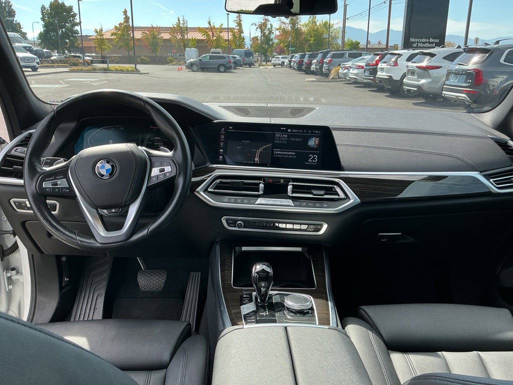 Used 2019 BMW X5 xDrive40i w/ Convenience Package AWD/4WD image 11