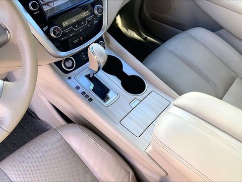 Used 2015 Nissan Murano SL w/ SL Technology Package image 16