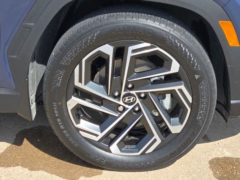 Used 2025 Hyundai Tucson Limited image 9