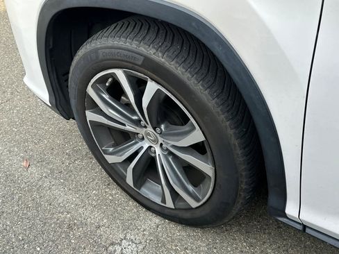 Used 2017 Lexus RX 450h AWD w/ Cold Weather Package image 22