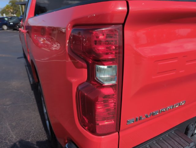 Used 2024 Chevrolet Silverado 1500 LT w/ Protection Package RWD image 18