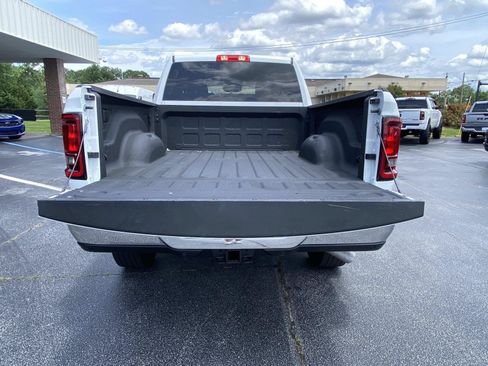 Used 2025 RAM 2500 Big Horn AWD/4WD image 7