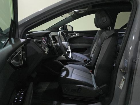 Used 2024 Audi Q4 e-tron Premium Plus w/ Premium Plus image 11
