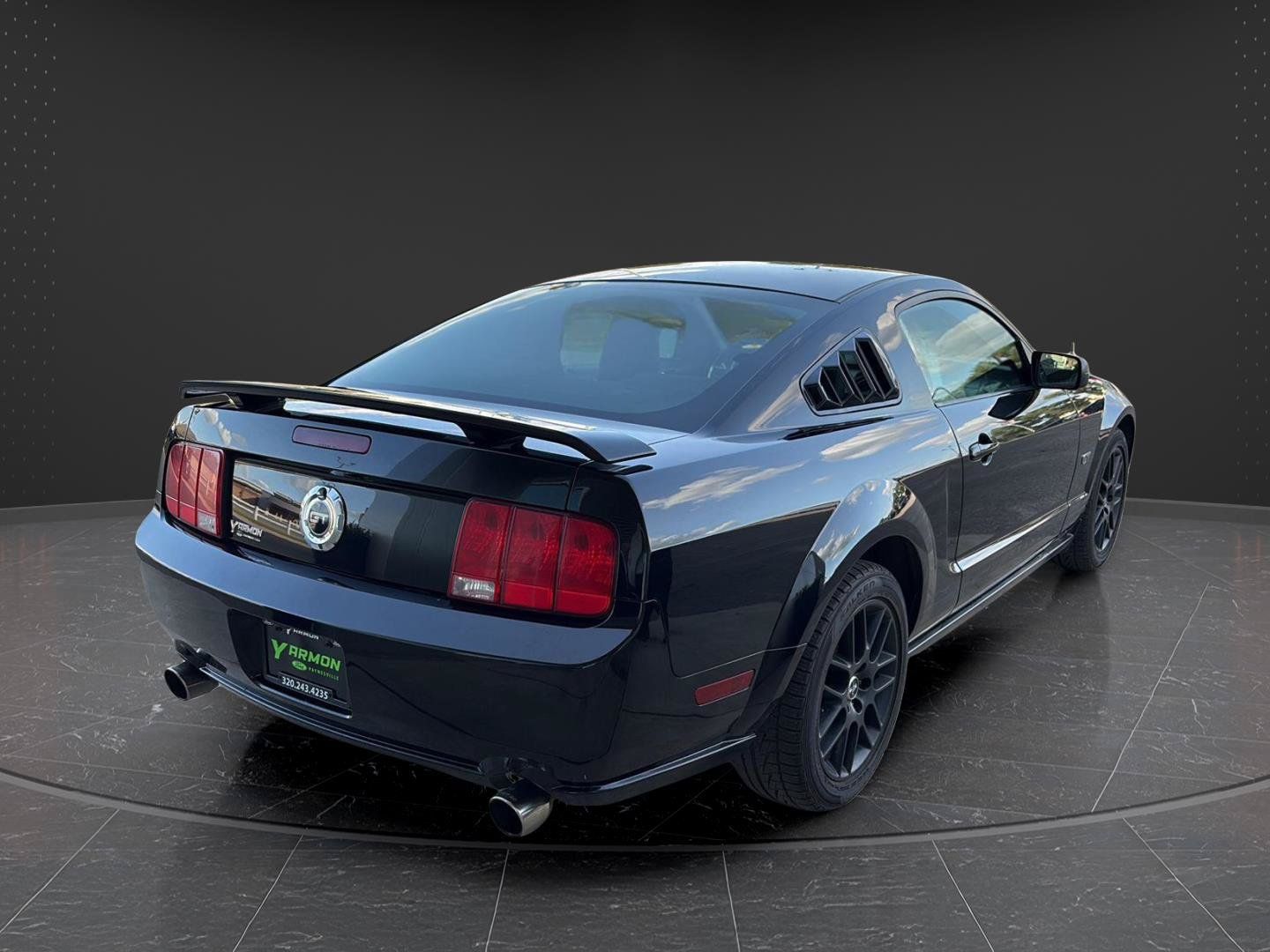 Used 2007 Ford Mustang GT RWD image 5