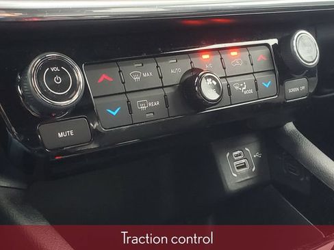 Used 2023 Jeep Compass Limited AWD/4WD image 21