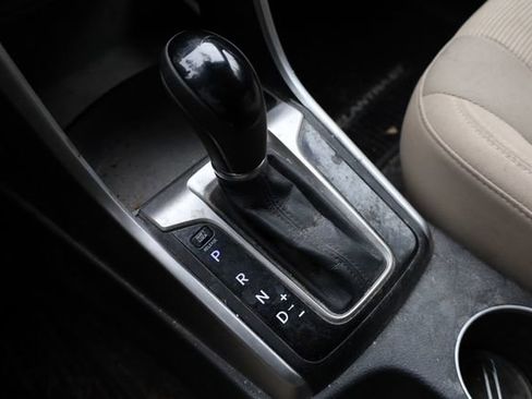 Used 2014 Hyundai Elantra GT image 21