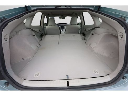 Used 2014 Toyota Prius Three image 16