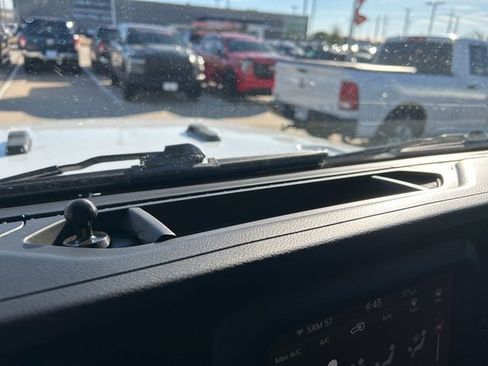 Used 2022 Jeep Wrangler Unlimited Sport w/ Sun And Sound Package image 25