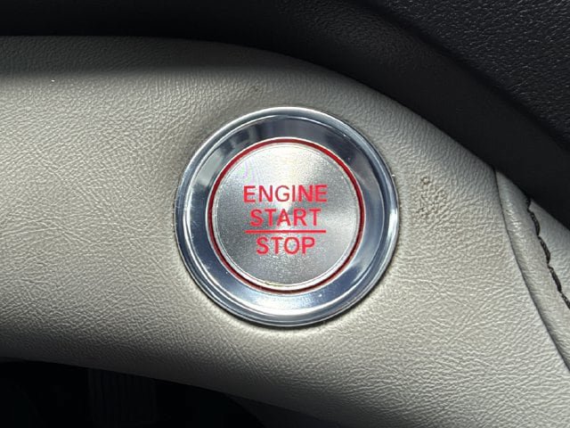 Used 2022 Acura RDX w/ Technology Package FWD image 18