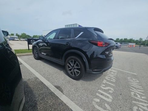Used 2018 MAZDA CX-5 Touring w/ Preferred Equipment Package AWD/4WD image 32