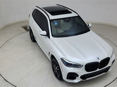 Used 2023 BMW X5 M50i w/ Executive Package image 80