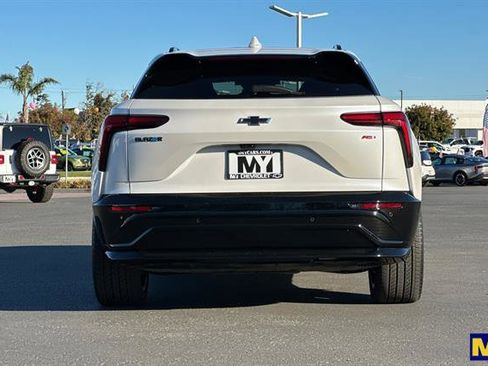 Certified 2024 Chevrolet Blazer EV RS image 5