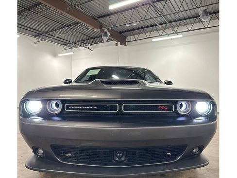 Used 2021 Dodge Challenger R/T w/ Plus Package image 3