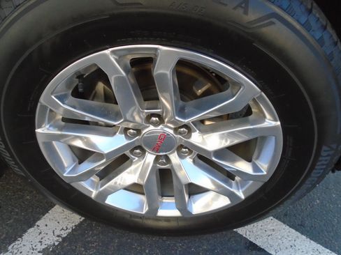 Used 2019 GMC Sierra 1500 SLT w/ SLT Premium Package image 19