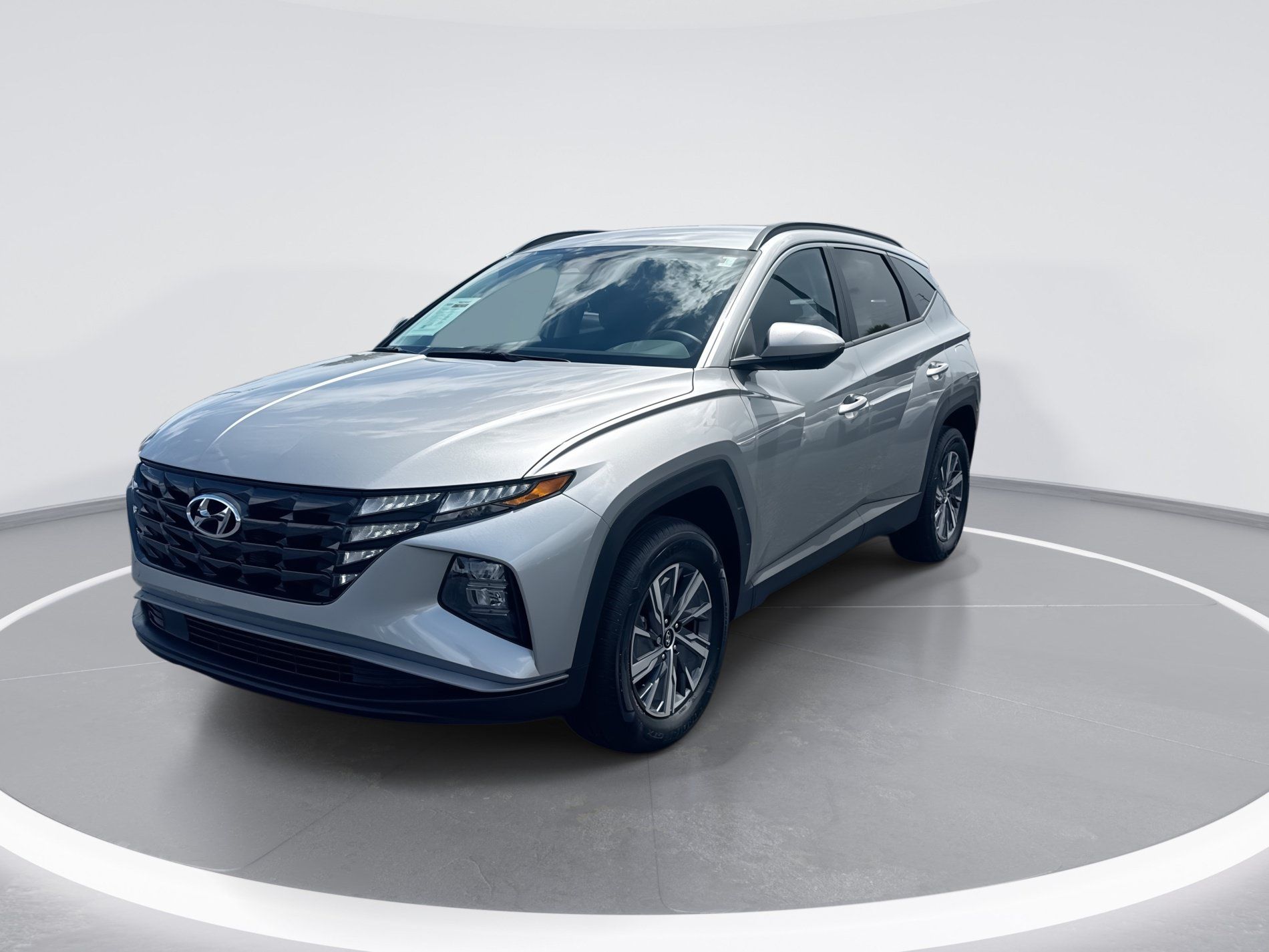 Used 2024 Hyundai Tucson Blue AWD/4WD image 8