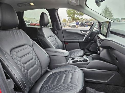 Used 2024 Ford Escape SE w/ PHEV Premium Package image 19