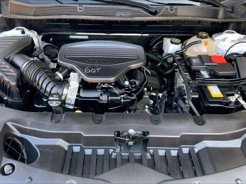Used 2020 Chevrolet Blazer LT AWD/4WD image 9