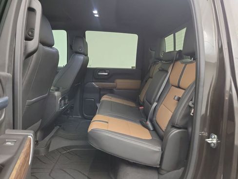 Used 2020 Chevrolet Silverado 2500 High Country w/ Z71 Off-Road Package image 10