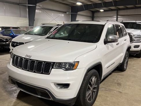 Used 2017 Jeep Grand Cherokee Limited image 1
