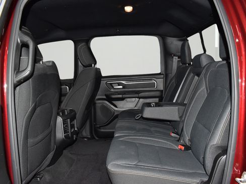 Used 2021 RAM 1500 Big Horn AWD/4WD image 14