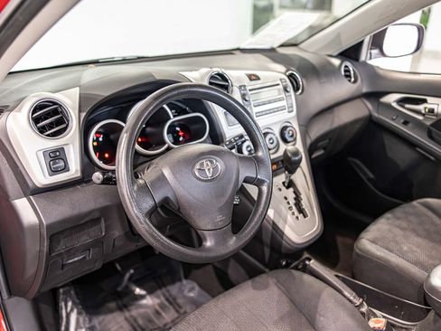 Used 2009 Toyota Matrix FWD image 18